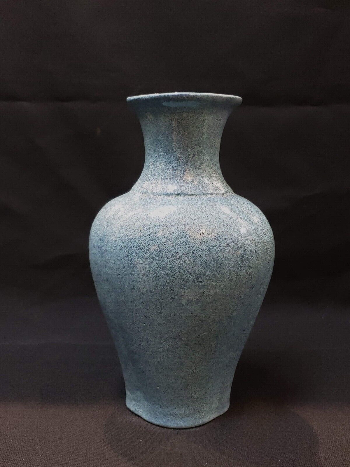 Qing,Chinese antique Lujun glaze blue porcelain quaterfoil vase