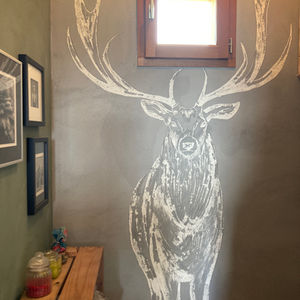 Sgraffito Cerf
