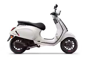 Michiels motor Vespa Sprint S 125.avif