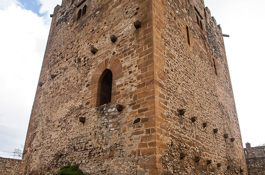 Torre_Muñatones_(Xabier_Armendariz)_(1)