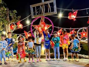 Trung thu yêu thương tại Kala Campark: Workshop lồng đèn sáng tạo & trao quà ý nghĩa cho trẻ em địa phương