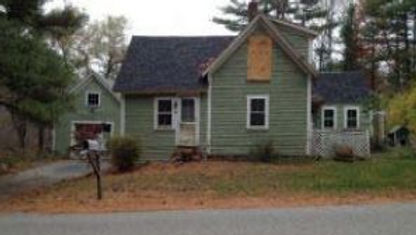 96 Old Bay Rd New Durham