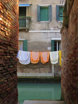 Canal laundry.jpg
