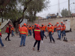 Platica de seguridad y calistenia