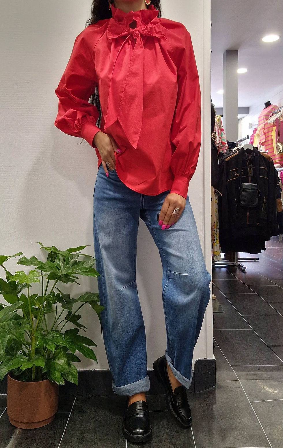 Miniature : Blouse rouge col montant à nouer VIANA