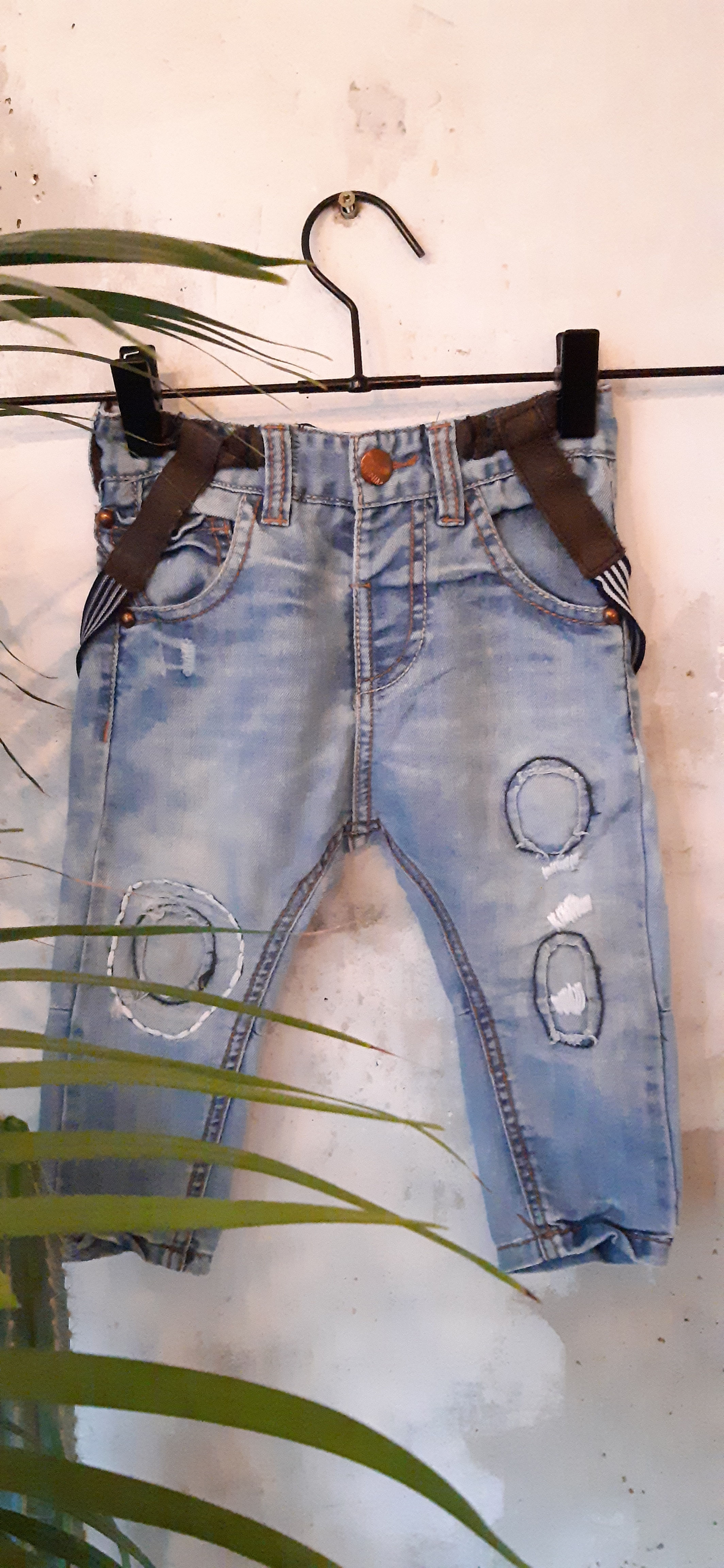 Jeans with braces | Boys