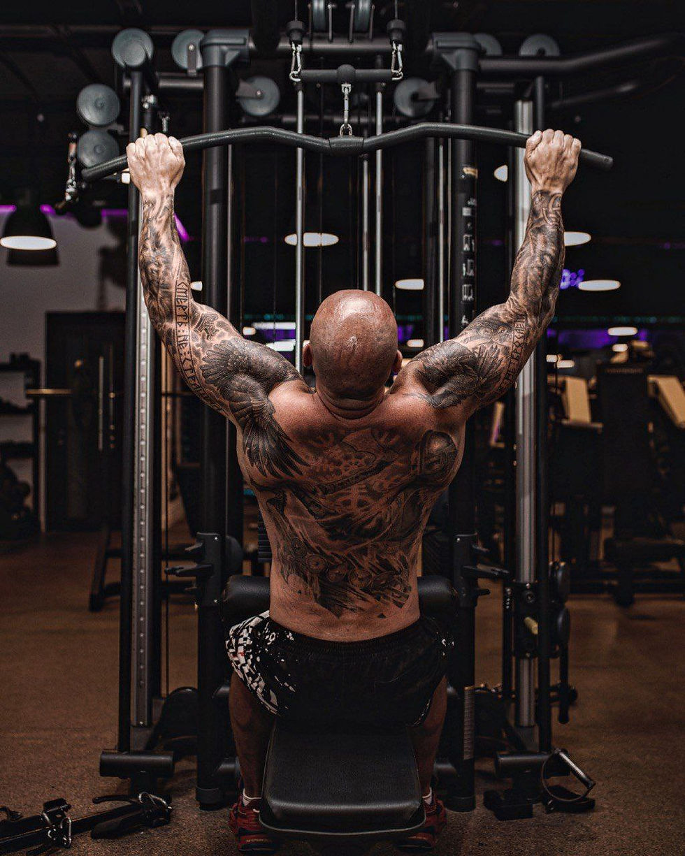 Beginner Fitness Tips That Also Keep Experienced Members on Track