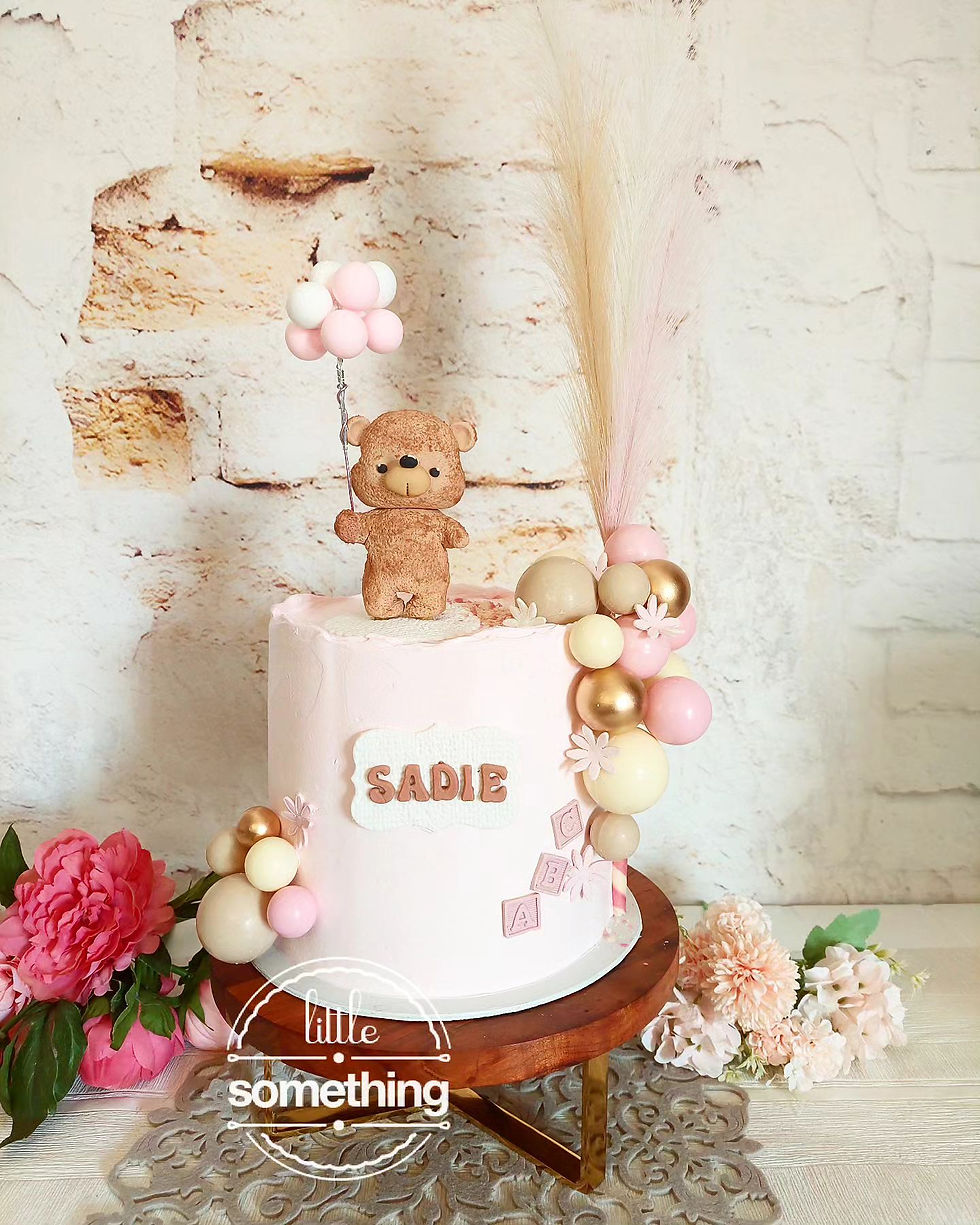 BEARly wait baby shower cake