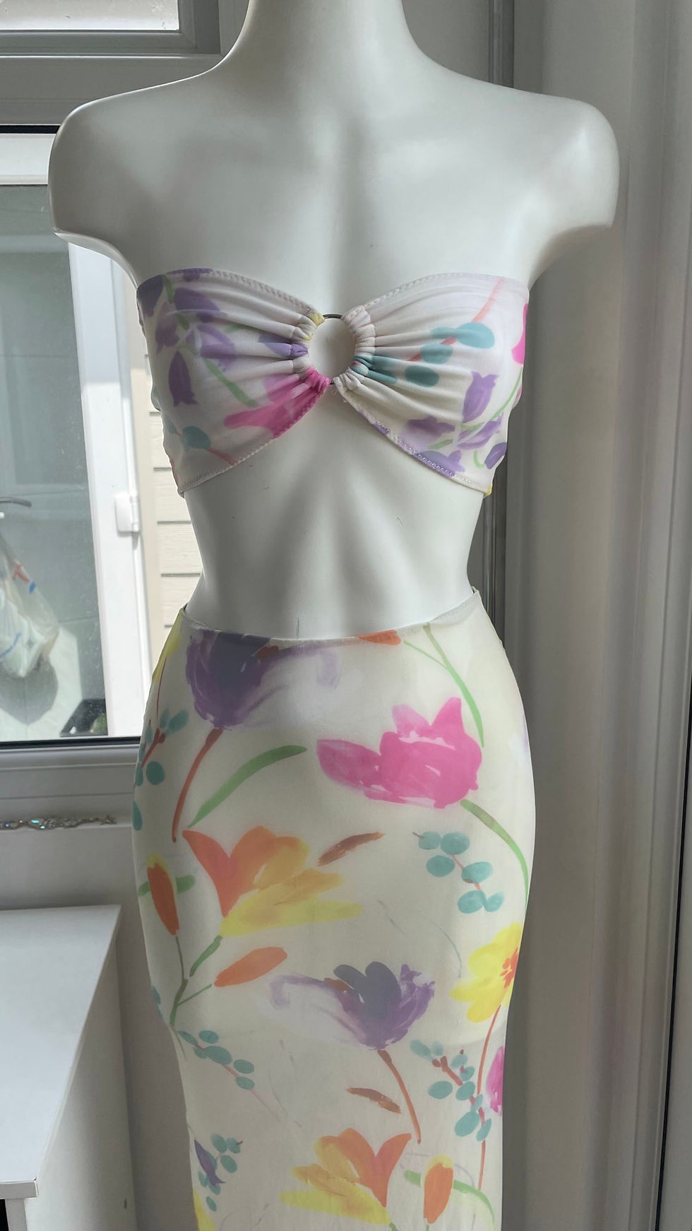 Miniature : The O-ring short boobtube & mesh maxi skirt set!