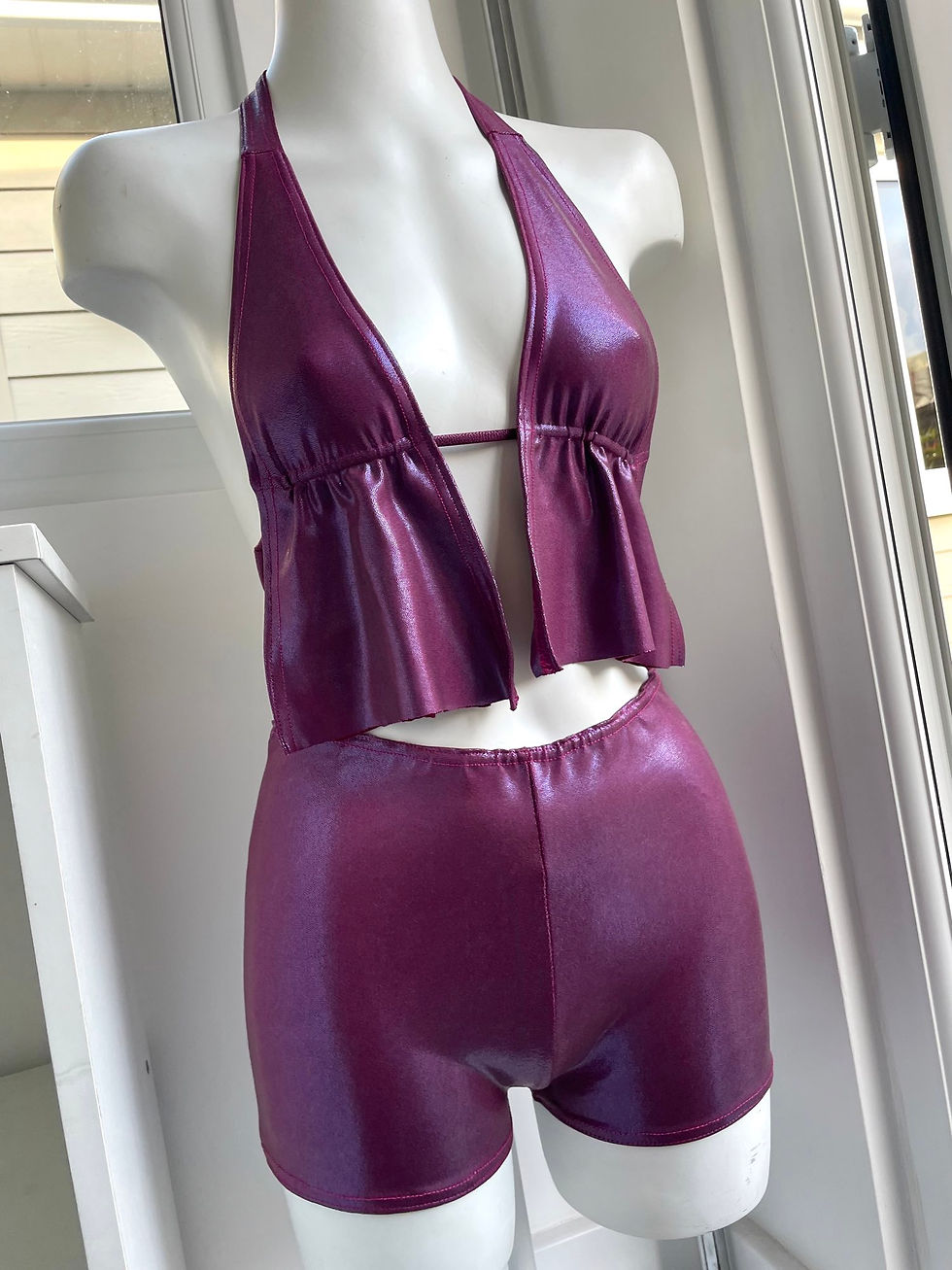 Miniature : The floaty hem halter top & mini shorts set
