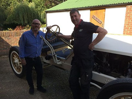 Salvage Hunters.jpg