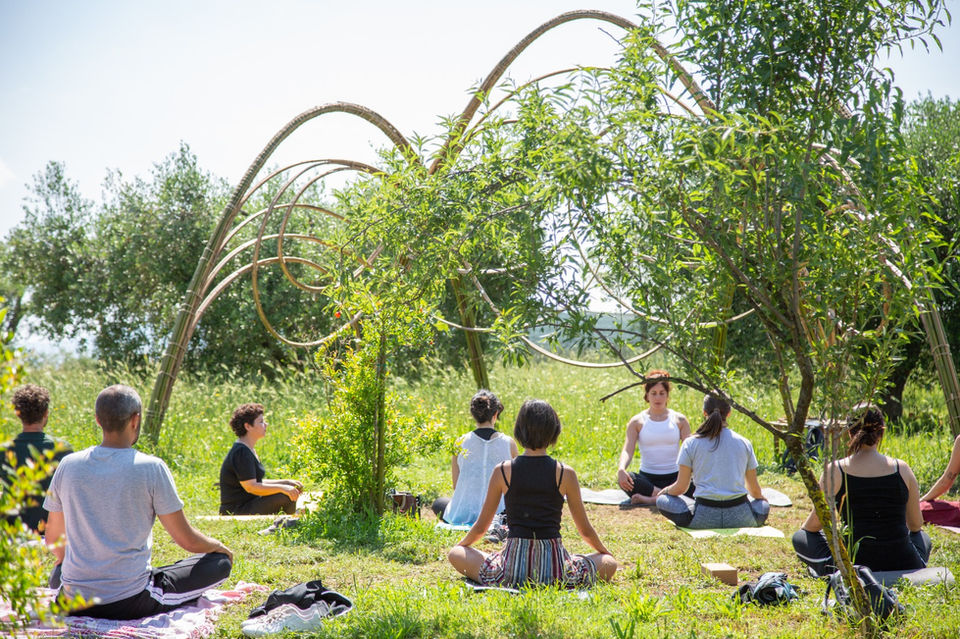 yoga in giardino roma