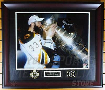 Zdeno Chara Boston Bruins Signed Autographed Stanley Cup Drink 16x20 Framed