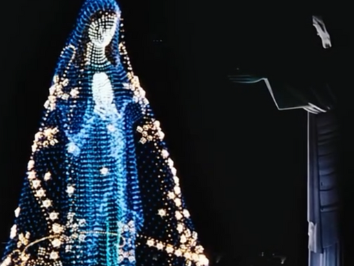 Imagem de Aparecida surge ao lado do Cristo em homenagem inédita no Corcovado (RJ)