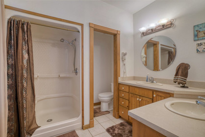 Bedroom Suite Bath.jpeg
