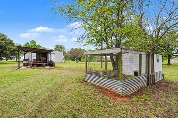 Homes and land for sale - Blanchard OK