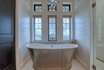 Bathtub.jpeg