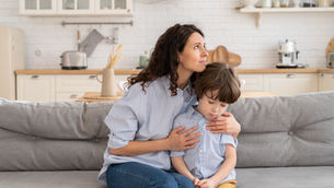 Does saying sorry promote empathy? 