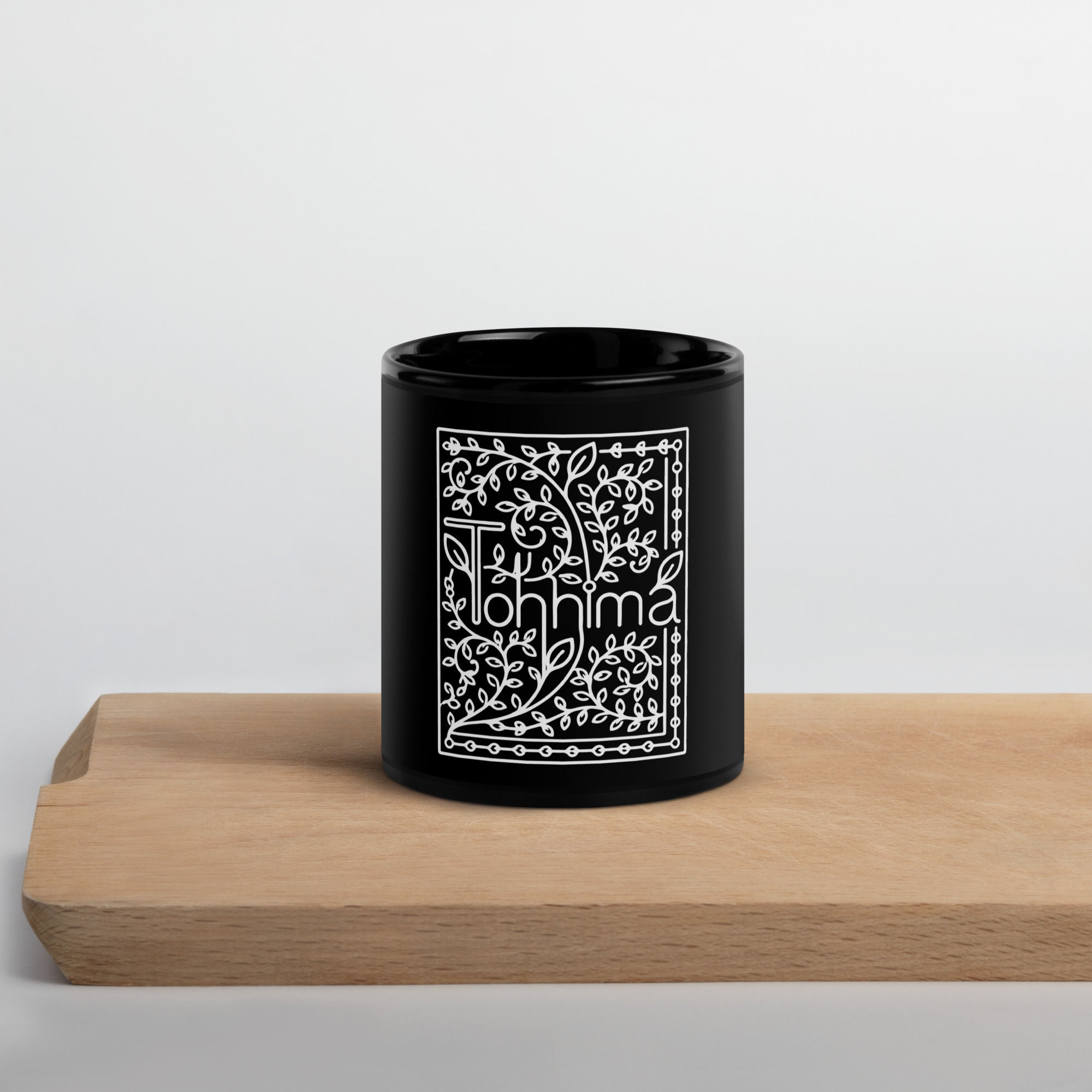 Tohhma Leaf Glossy Mug (Black)