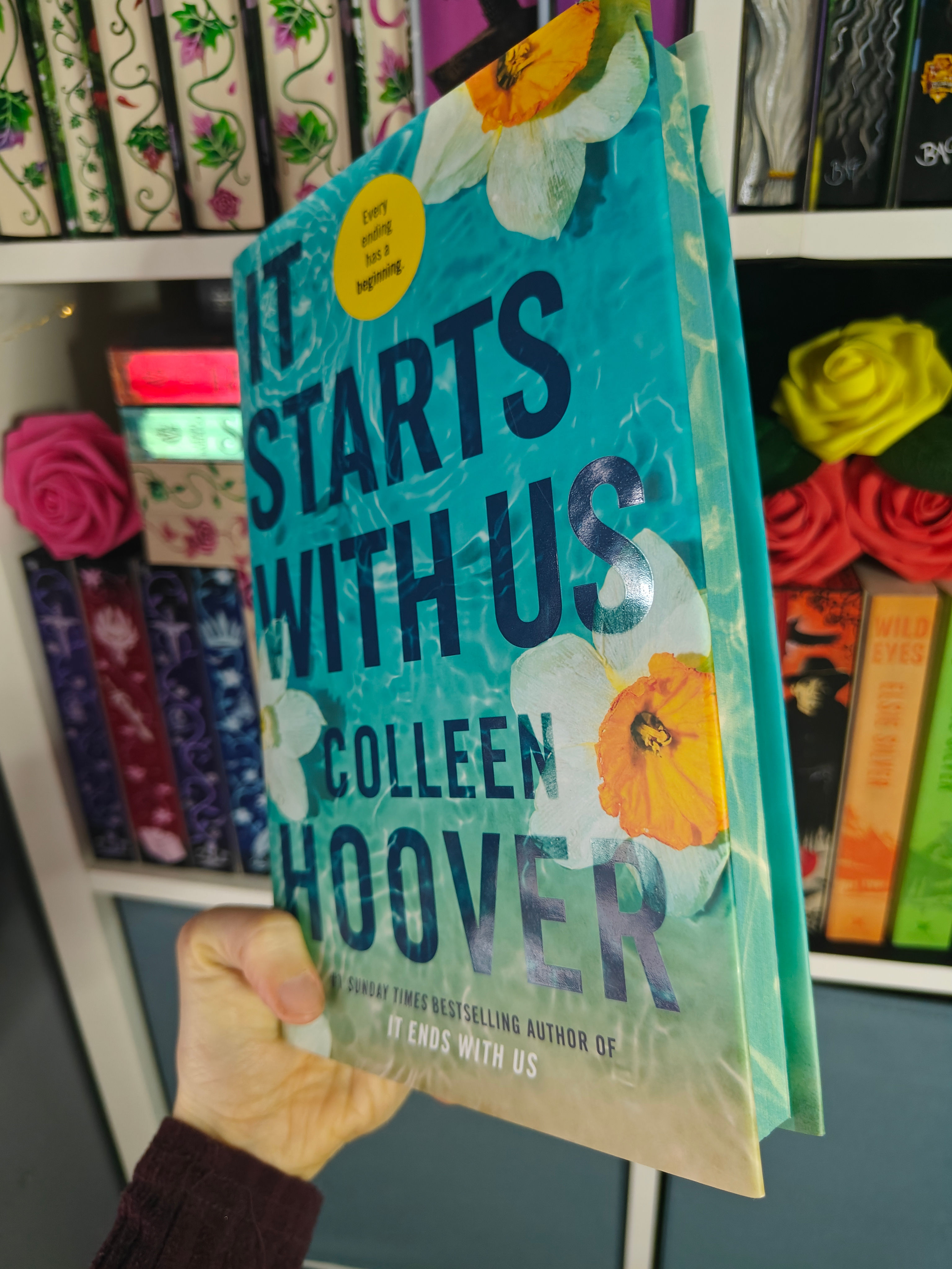 It Starts With Us by Colleen Hoover SPRAYED EDGE