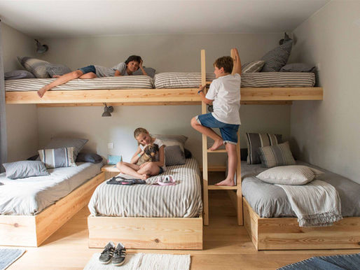 Cómo organizar un dormitorio infantil para dos, tres o cuatro niños, sin que falte espacio