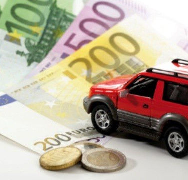 EL BANCO DE ESPAÑA DETECTA FALTA DE TRANSPARENCIA DE LOS BANCOS AL DE FINANCIAR LA COMPRA DE COCHES