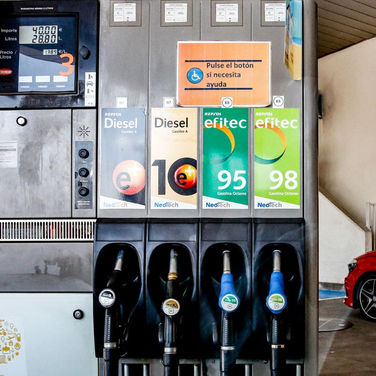 TARJETAS 'REVOLVING': CUIDADO CON LOS INTERESES ABUSIVOS SI PAGAS CON TARJETAS DE LAS GASOLINERAS