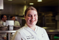 エレガンス ・デ・ ヴォルネイ