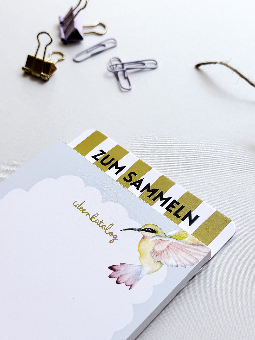 Thumbnail: Ideenkatalog Notizblock von MiniDei mit liebevoll gestaltetem Cover und hochwertigem Design