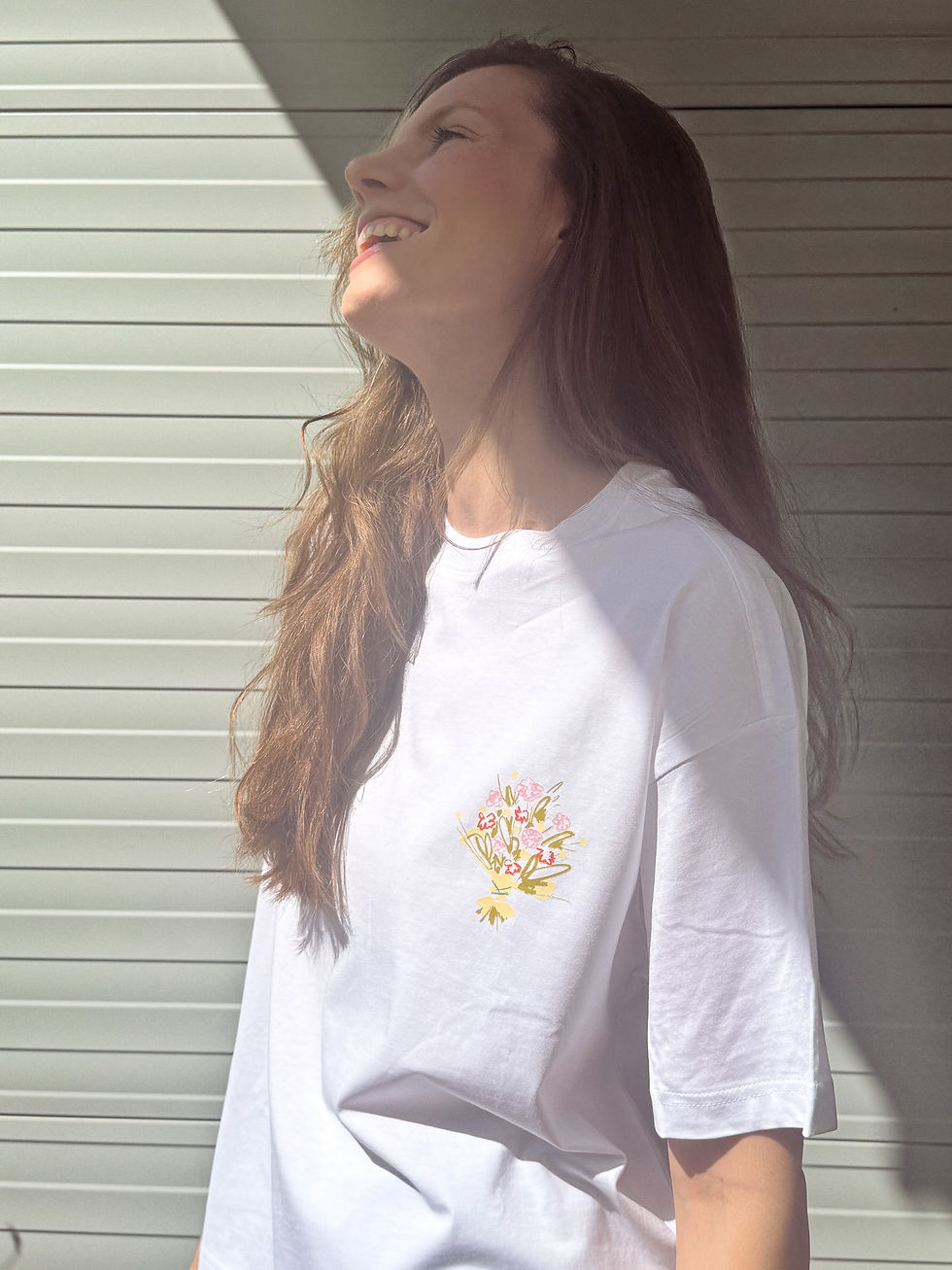 Thumbnail: Women´s Boxy Oversize Damen T-Shirt „For every mummy who deserves a bunch flower