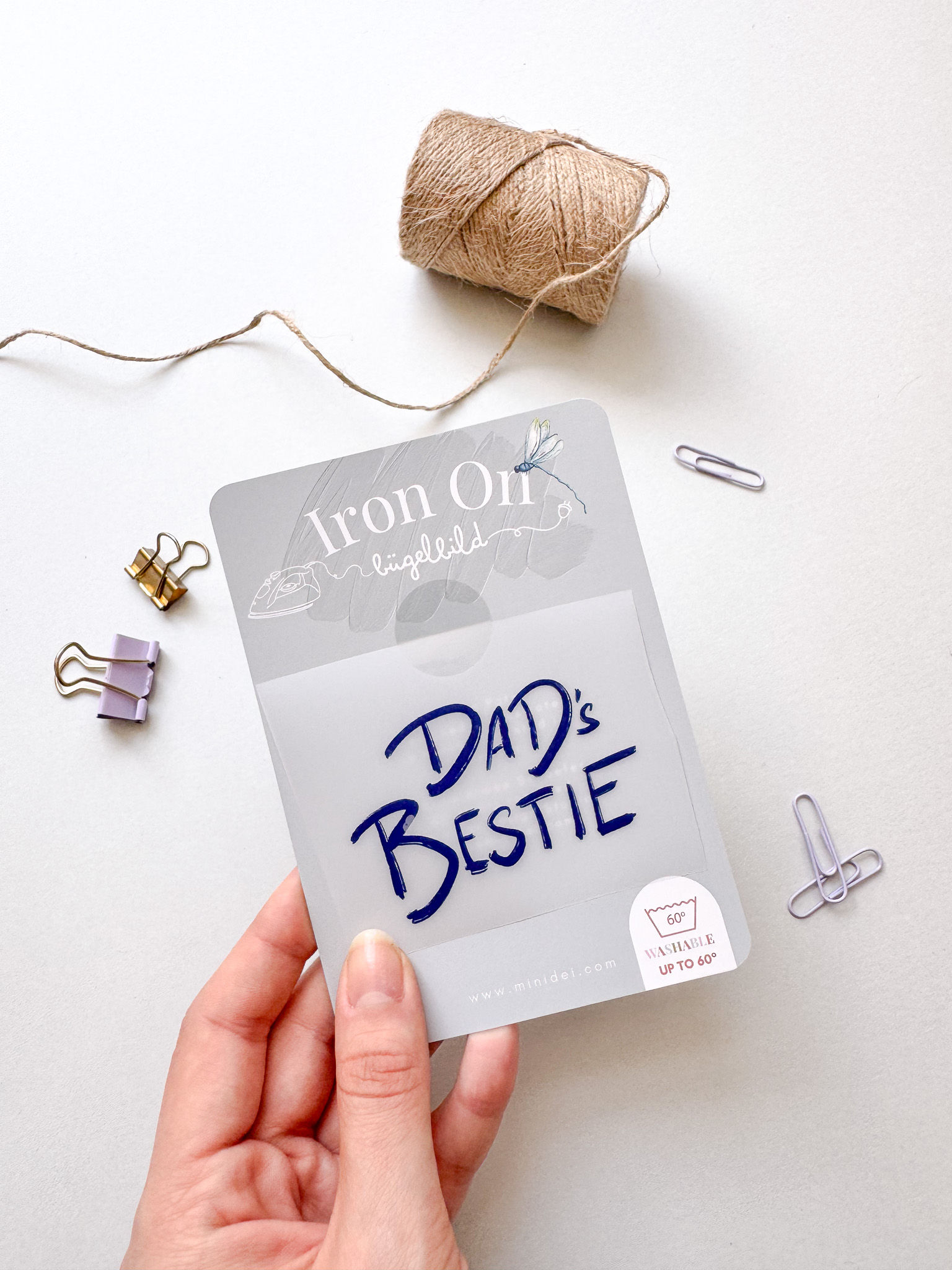 Bügelbild „Dad´s Bestie“ | Personalisierter Spruch zum Aufbügeln