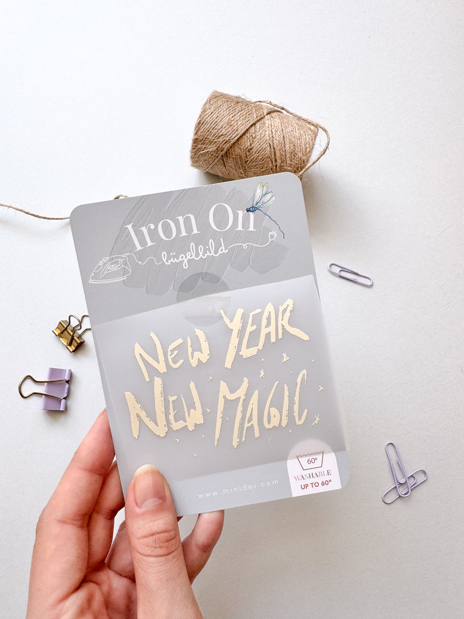 Bügelbild „New Year, New Magic“ | Personalisierter Spruch zum Aufbüge