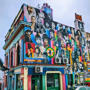 Colourful building in Brighton - The Prince Albert