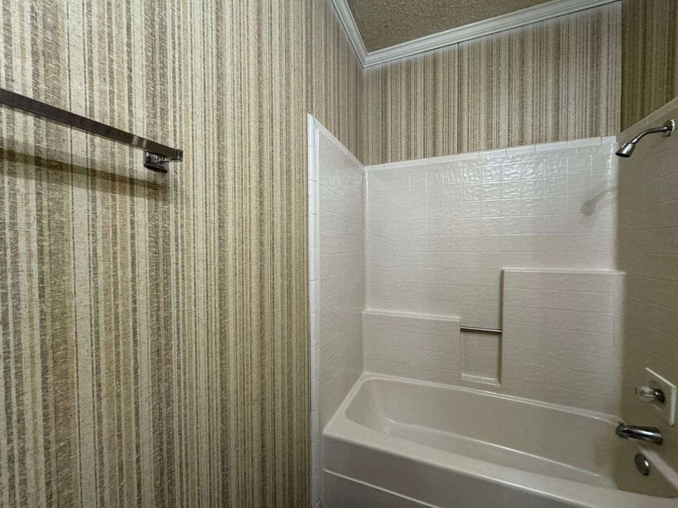 Unfurnished Unit (87)