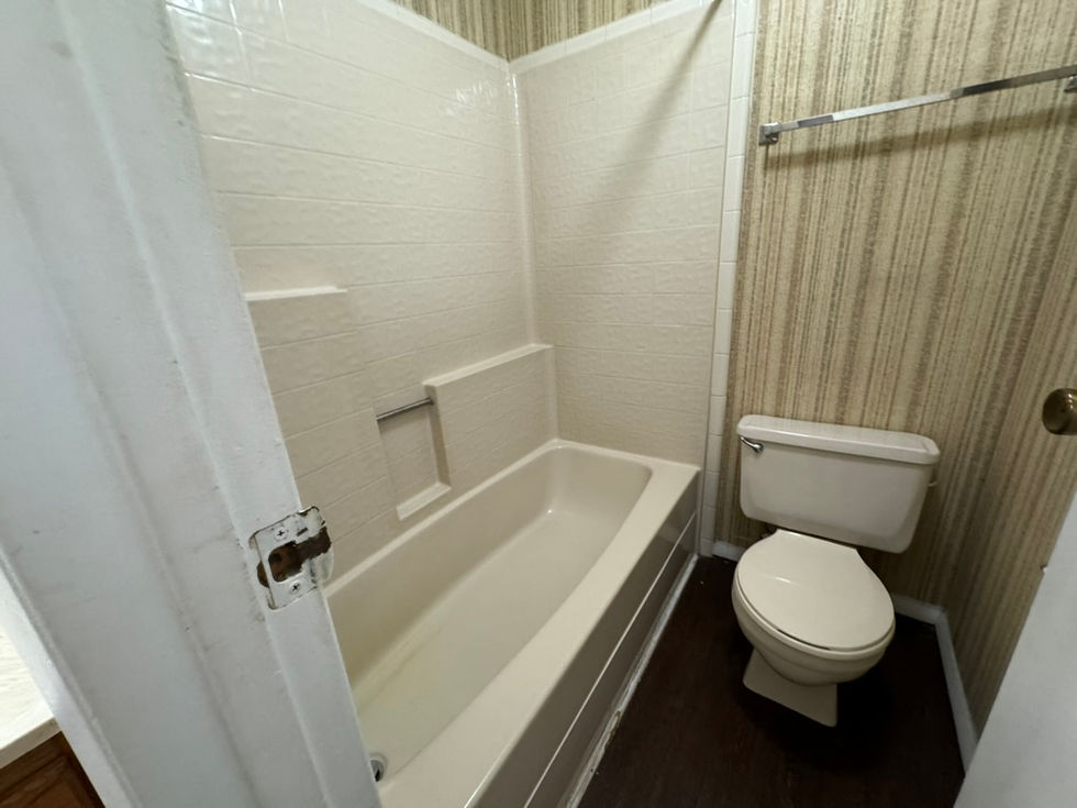 Unfurnished Unit (77)