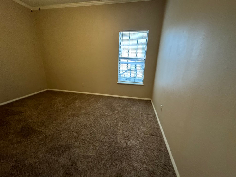 Unfurnished Unit (49)