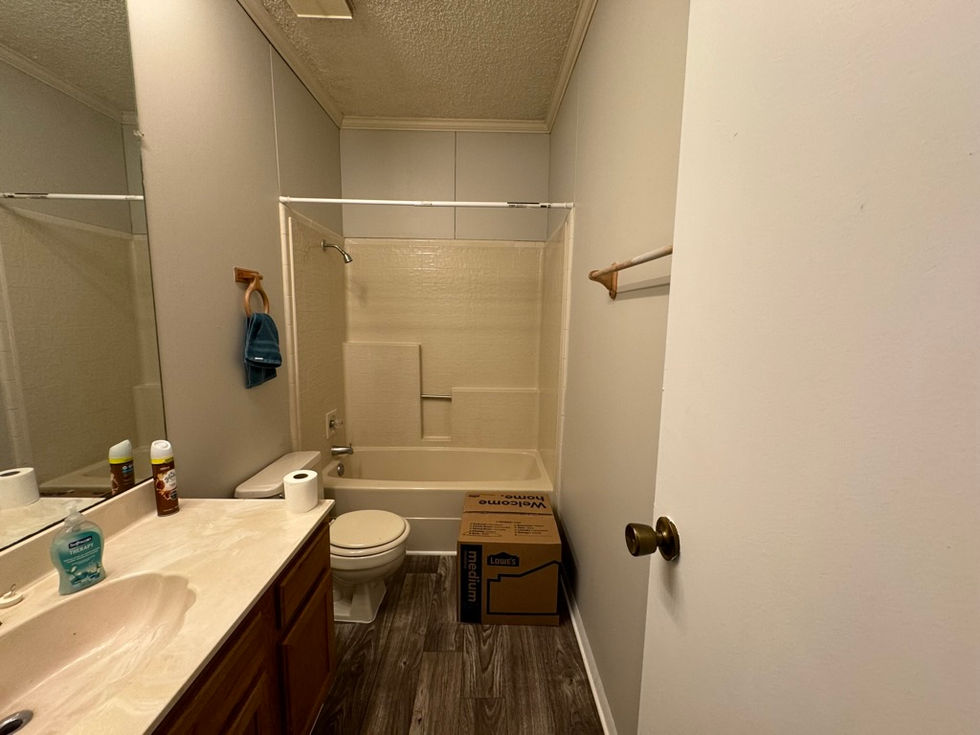 Unfurnished Unit (44)