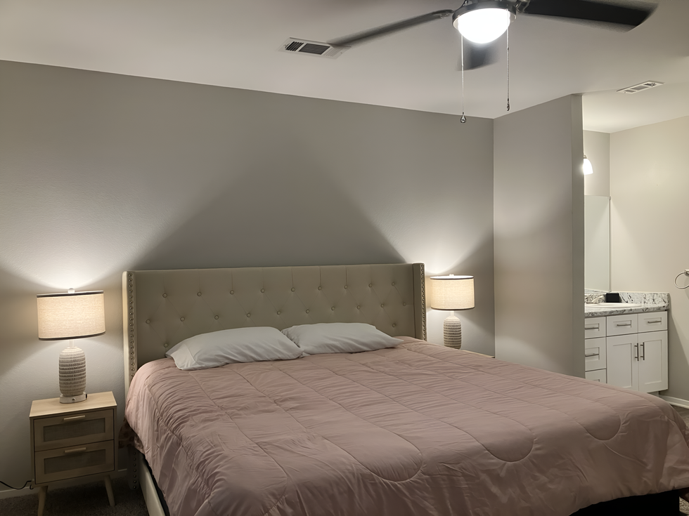 Furnished Unit (28)