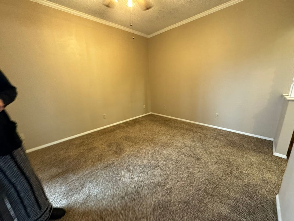 Unfurnished Unit (72)
