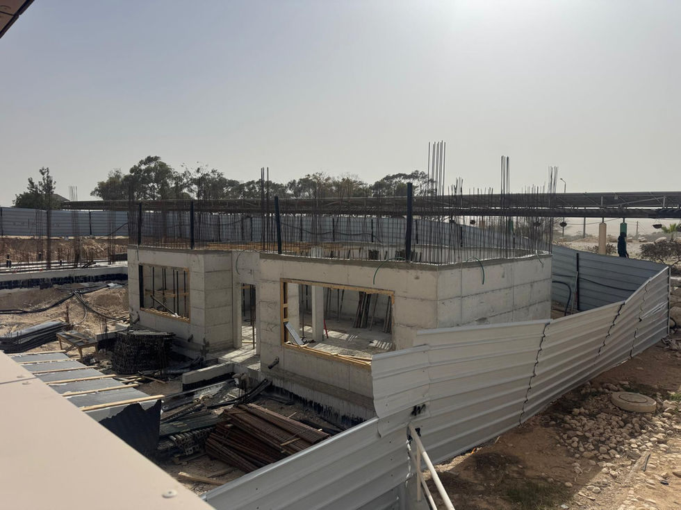 תיעוד תהליך הבנייה | בית ספר 'נווה מדבר', ניצנה