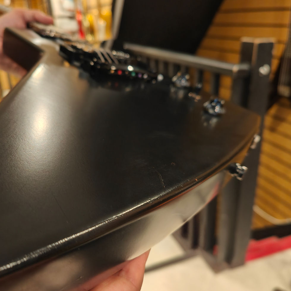 Thumbnail: Gibson Explorer B2 (2014)
