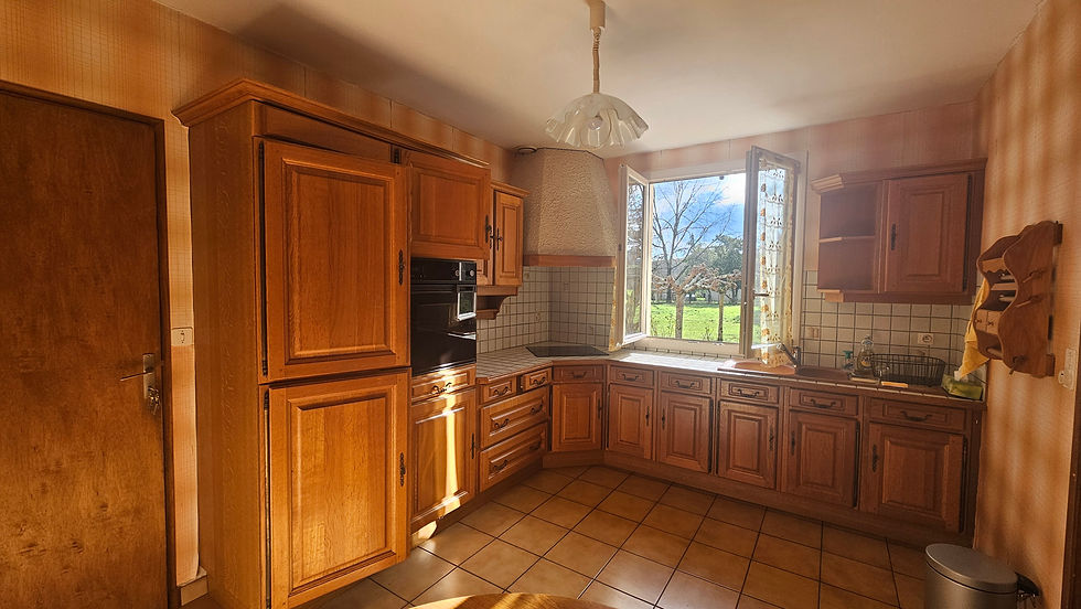 Miniature : Maison 90m2 - 4 pièces - 3 chambres - 2 garages - LA SAUZIERE SAINT JEAN
