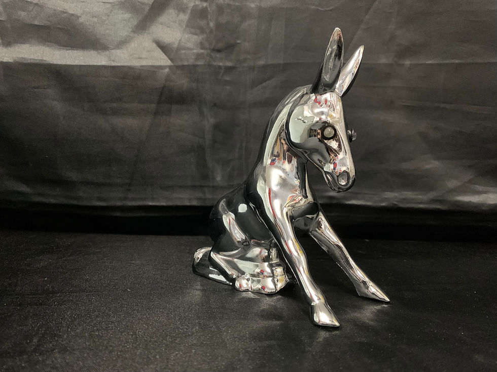 Thumbnail: Chrome Sitting Donkey Hood Ornament