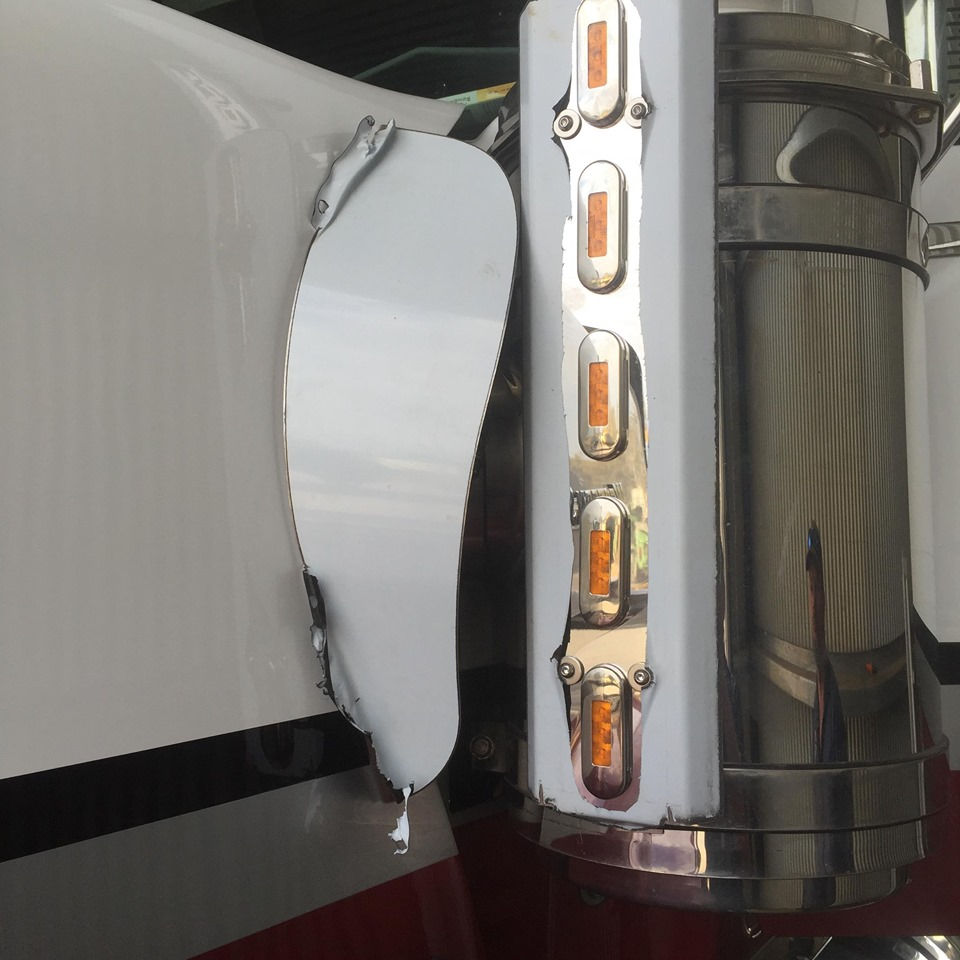 Thumbnail: Stainless Steel Western Star Elephant Ears