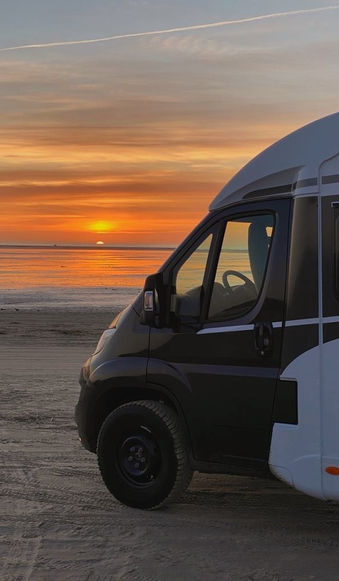 Wohnmobil am Strand