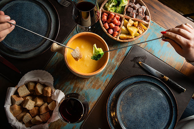 MBLK (malbelc) -FONDUE SUICO_1.jpg.jpeg