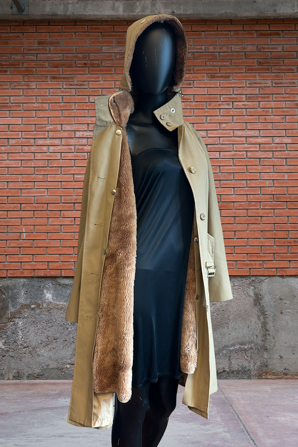Miniatyrbilde: Funksjonell trenchcoat