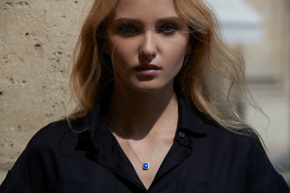 Miniature : Collier Vendôme V Modèle M Or blanc Blue