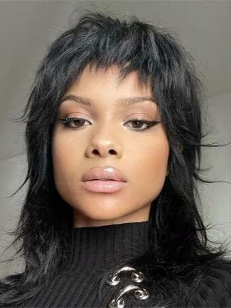 DH Solutions hair salon website template - chopped textured baby bangs