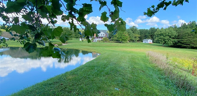 Hogue Head Lake Wedding and Events Venue (1)_edited.jpg